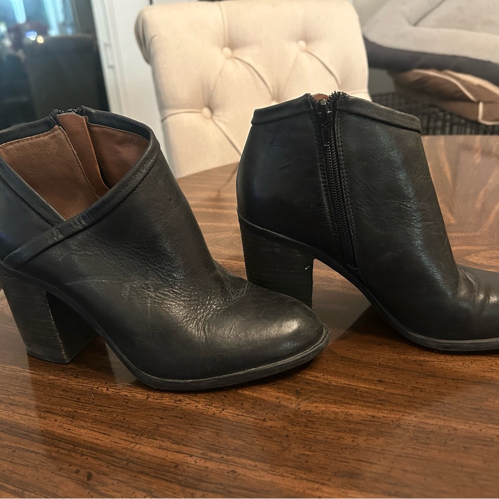 Lucky Brand Black Ankle Booties